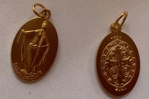 médaille de Sainte Bathilde dorée